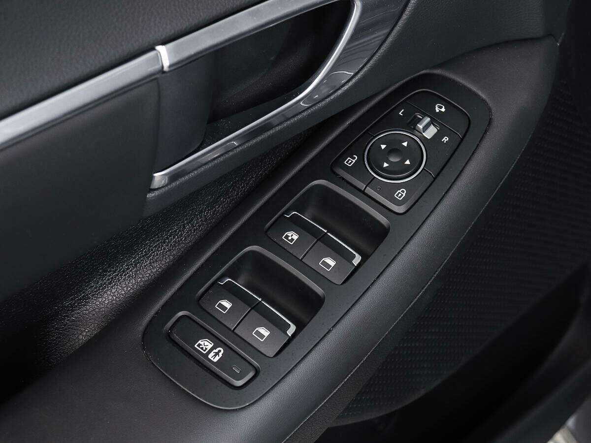 Hyundai Sonata б/у, 2023, Автоматическая. Фото: #17