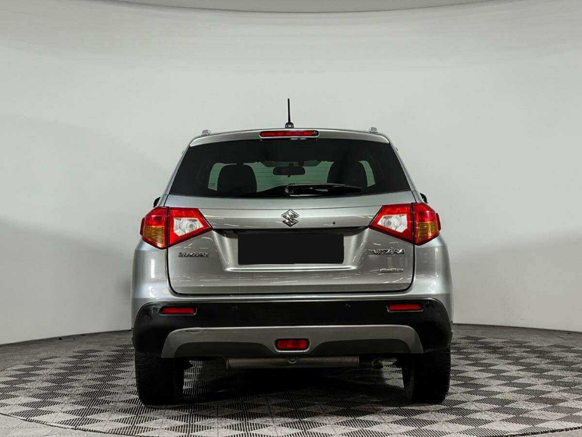 Suzuki Vitara б/у, 2017, Автоматическая. Фото: #4