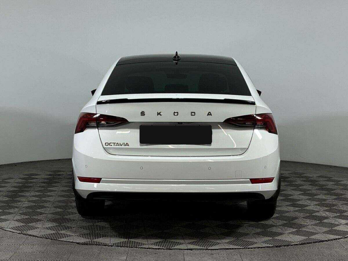 Skoda Octavia б/у, 2021, Автоматическая. Фото: #4