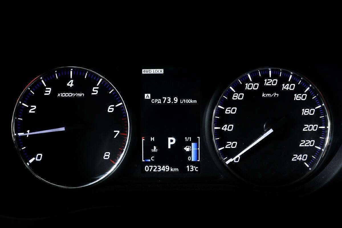 Mitsubishi Outlander б/у, 2015, Вариатор. Фото: #9