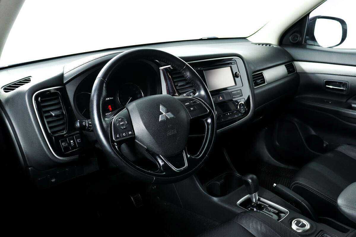 Mitsubishi Outlander б/у, 2015, Вариатор. Фото: #12