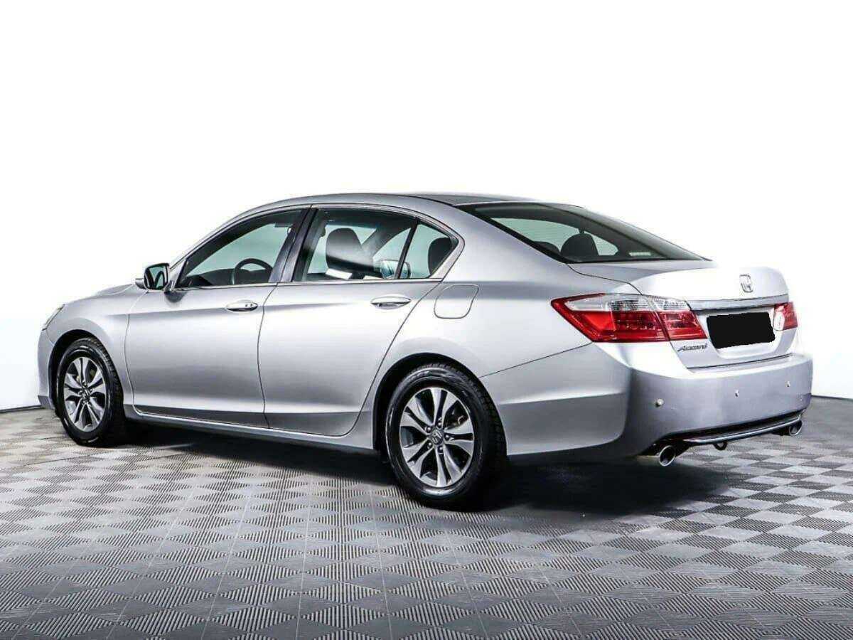 Honda Accord б/у, 2013, Автоматическая. Фото: #6