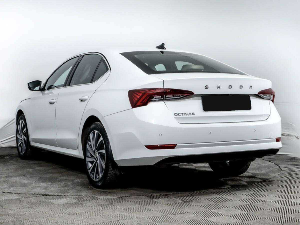 Skoda Octavia б/у, 2021, Автоматическая. Фото: #4