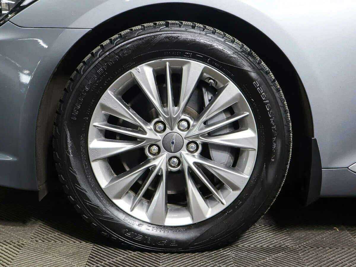 Hyundai Genesis б/у, 2014, Автоматическая. Фото: #14