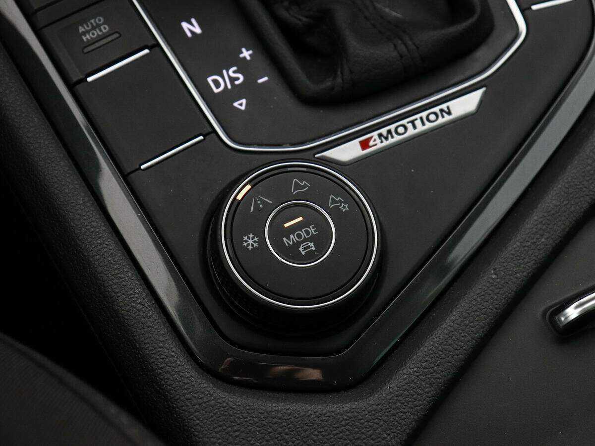 Volkswagen Tiguan б/у, 2020, Роботизированная. Фото: #13