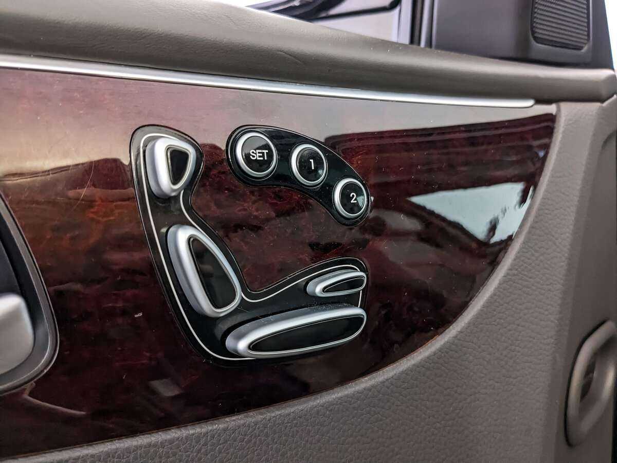 Hyundai Equus б/у, 2012, Автоматическая. Фото: #25