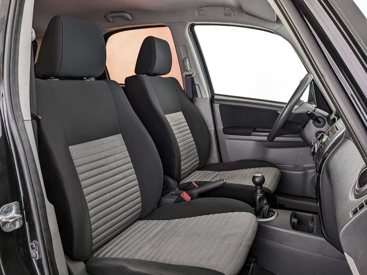 Suzuki SX4 б/у, 2014, Механическая. Фото: #19