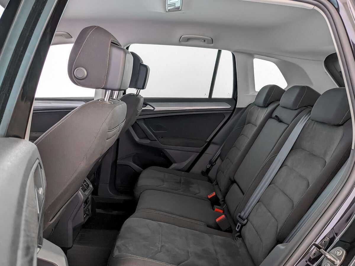 Volkswagen Tiguan б/у, 2021, Роботизированная. Фото: #9