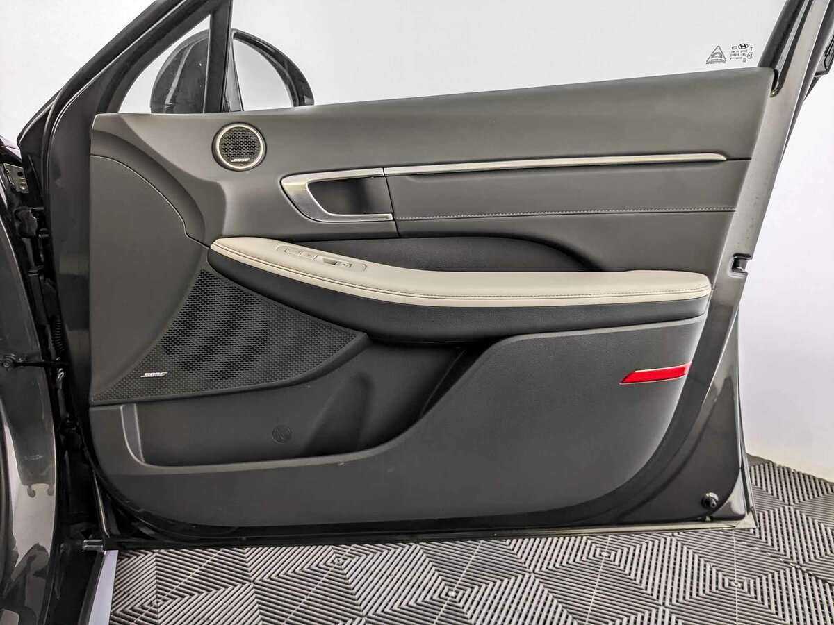 Hyundai Sonata б/у, 2022, Автоматическая. Фото: #19