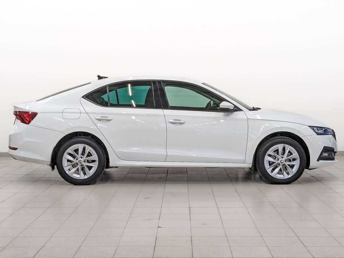 Skoda Octavia б/у, 2021, Автоматическая. Фото: #5