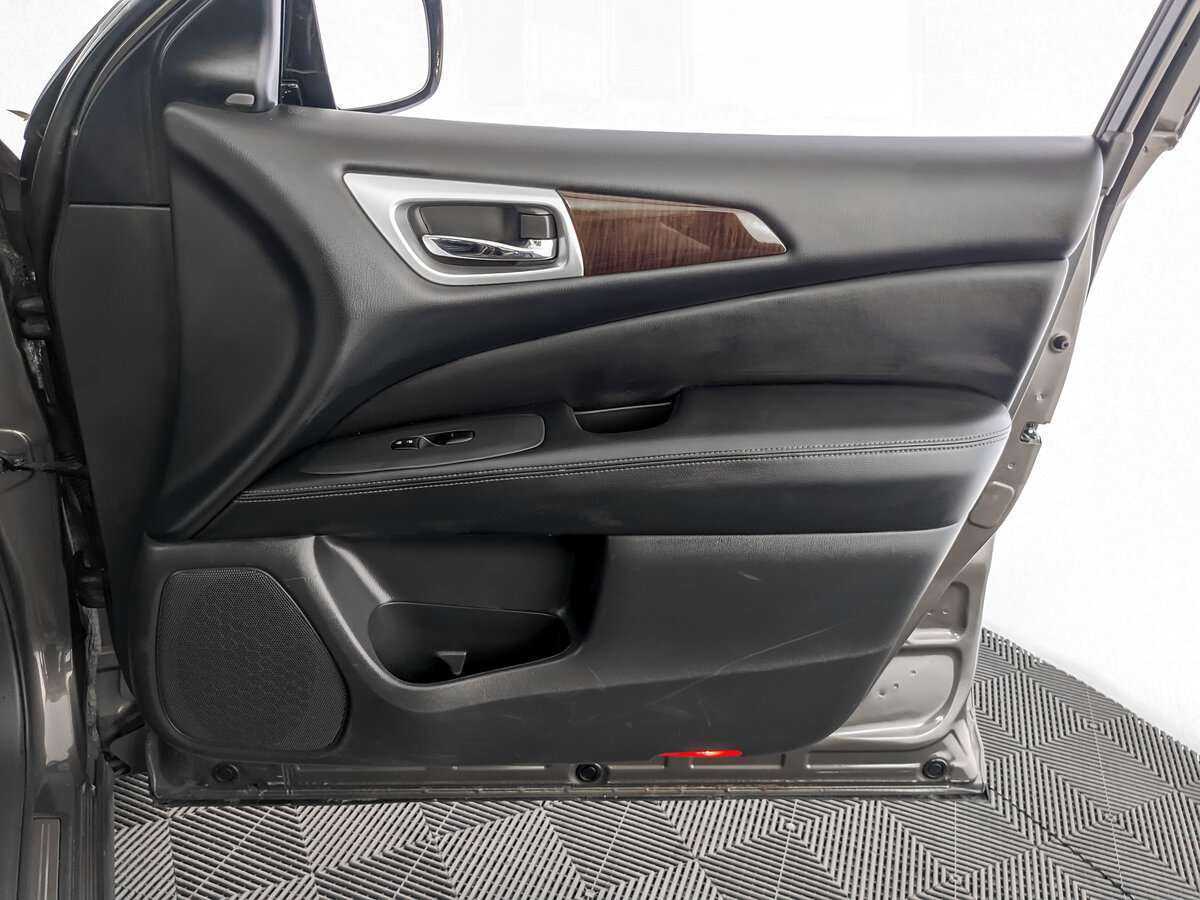 Nissan Pathfinder б/у, 2016, Вариатор. Фото: #20