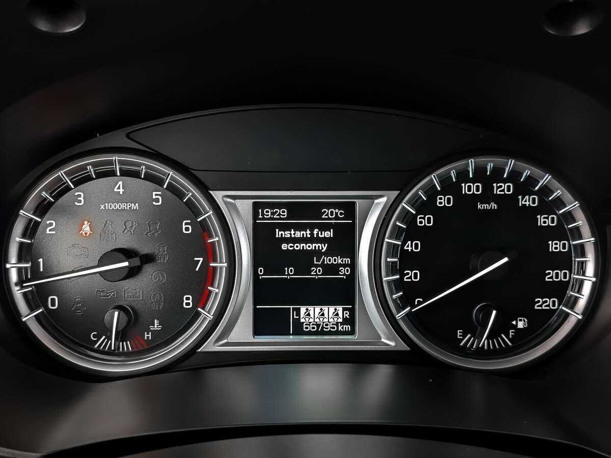 Suzuki Vitara б/у, 2019, Механическая. Фото: #15