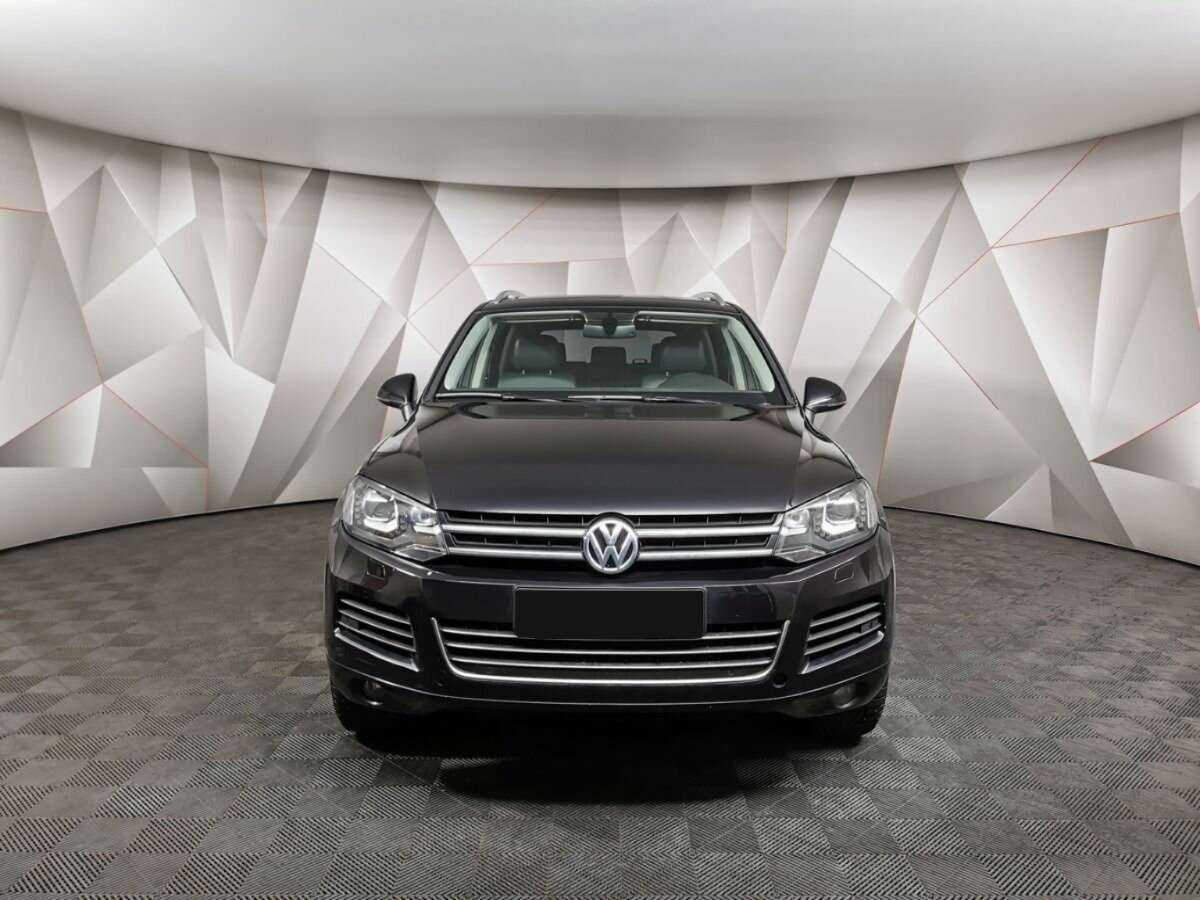 Volkswagen Touareg б/у, 2012, Автоматическая. Фото: #6