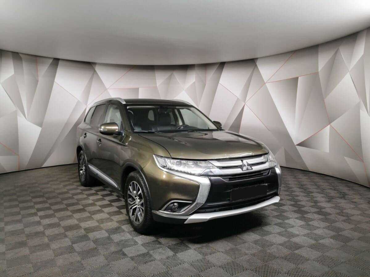 Mitsubishi Outlander б/у, 2018, Вариатор. Фото: #2