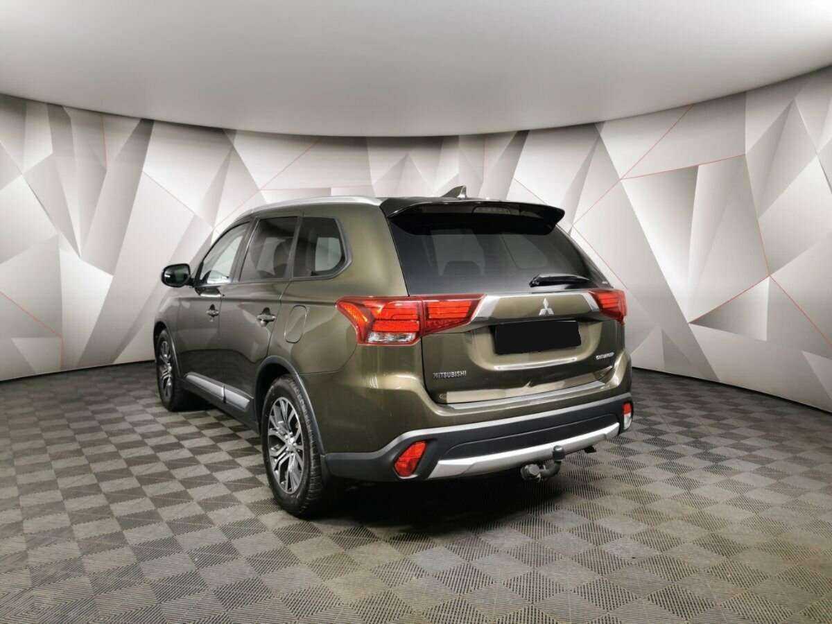 Mitsubishi Outlander б/у, 2018, Вариатор. Фото: #3