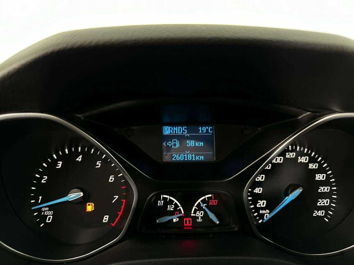 Форд Фокус б/у, 2012, Роботизированная. Фото: #10