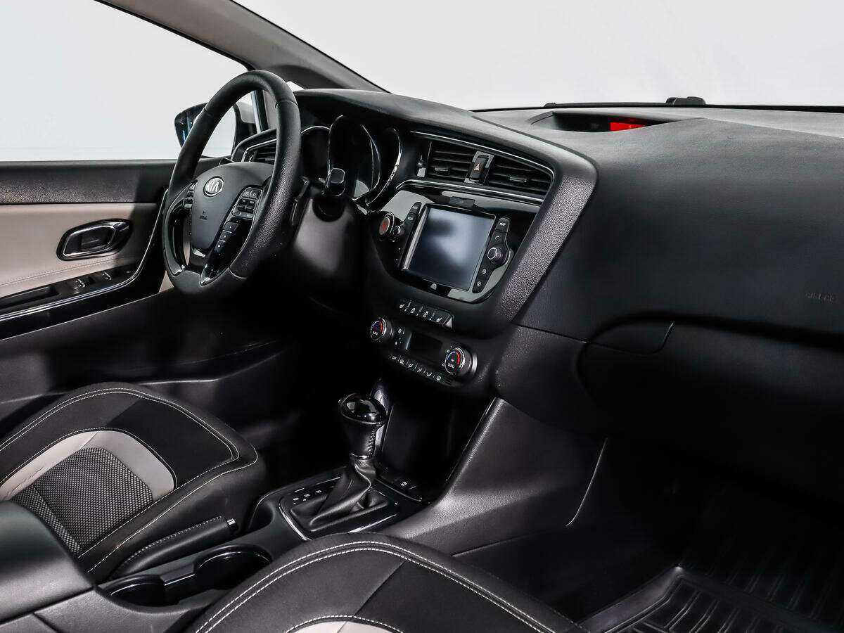 Киа Сид б/у, 2018, Роботизированная. Фото: #9