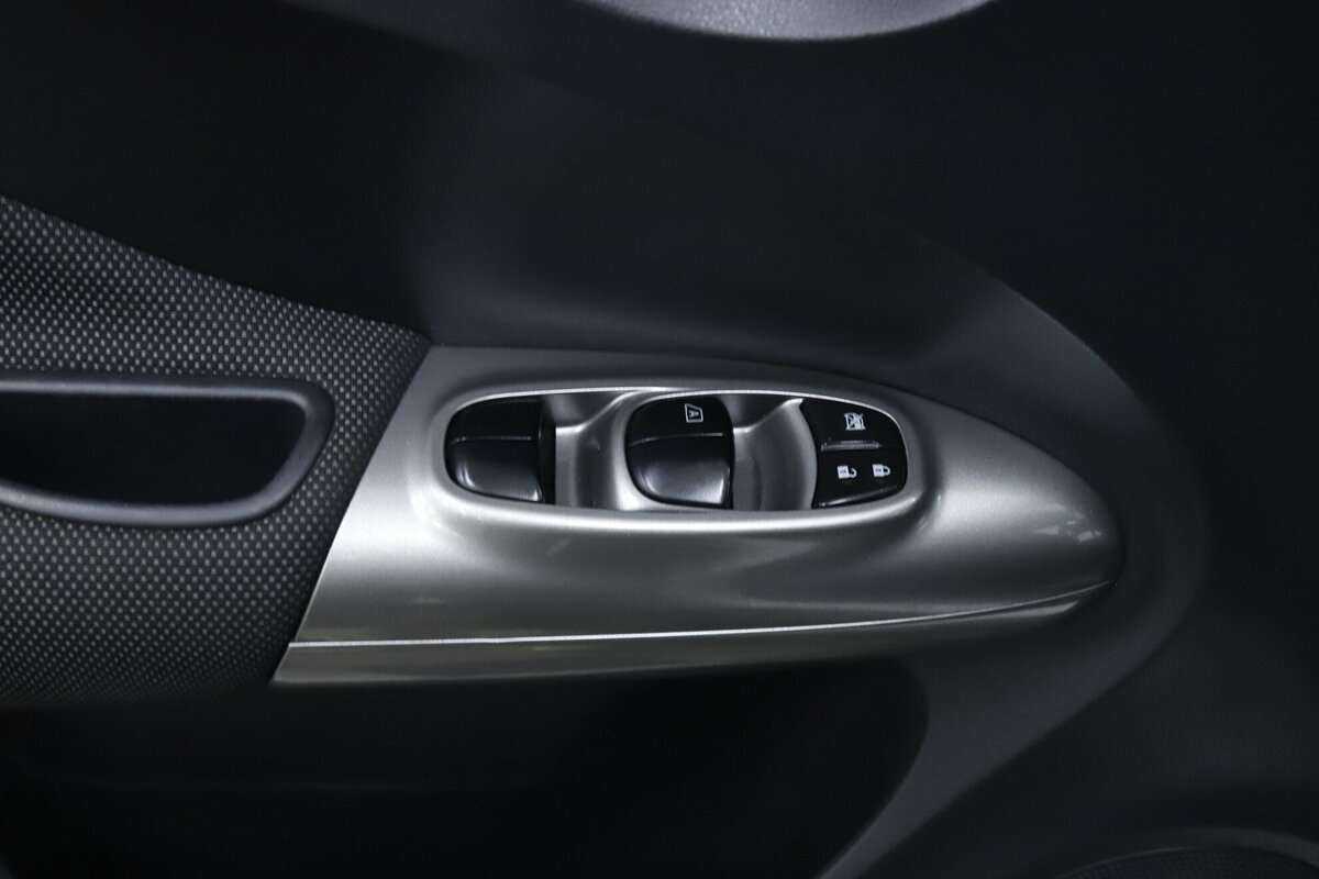 Ниссан Жук б/у, 2014, Вариатор. Фото: #9