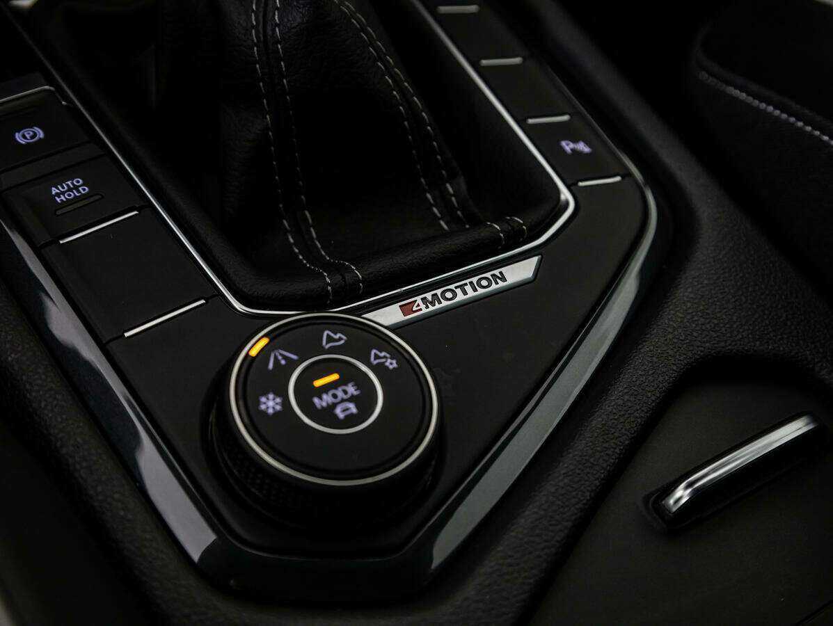 Volkswagen Tiguan б/у, 2021, Роботизированная. Фото: #14