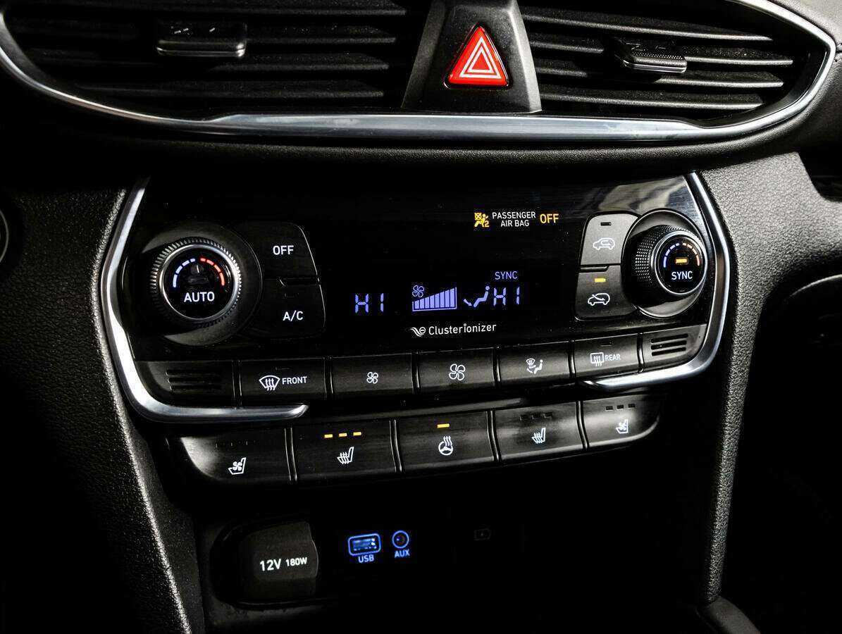 Hyundai Santa Fe б/у, 2018, Автоматическая. Фото: #11