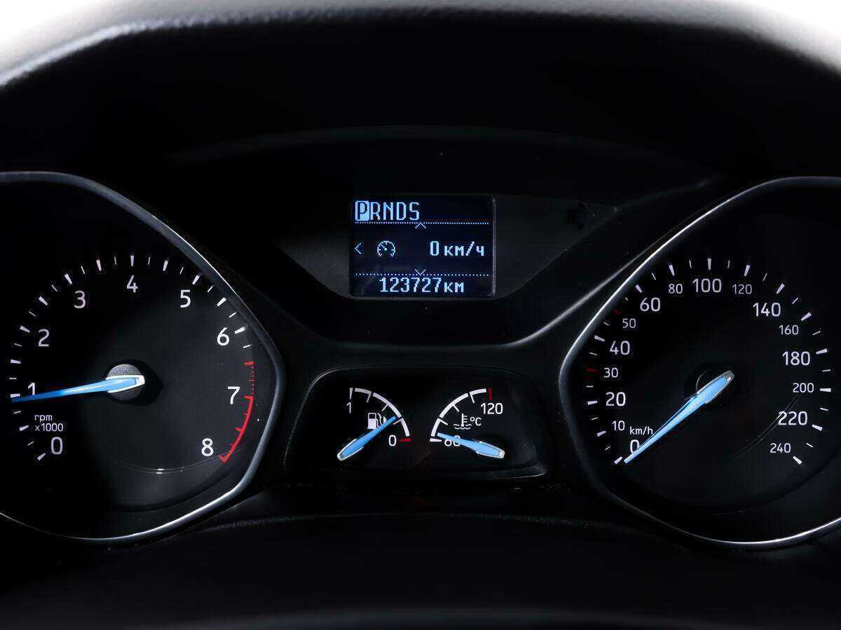 Форд Фокус б/у, 2017, Роботизированная. Фото: #16