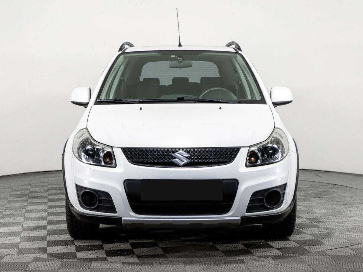 Suzuki SX4 б/у, 2013, Механическая. Фото: #1