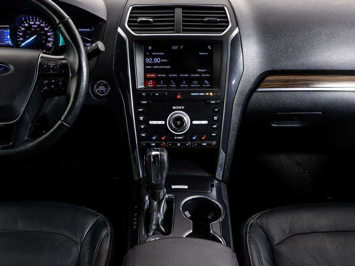 Ford Explorer б/у, 2018, Автоматическая. Фото: #10