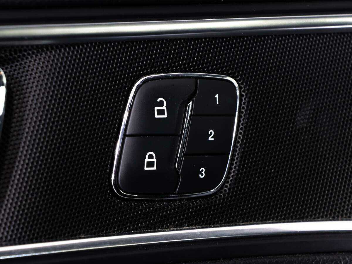 Ford Explorer б/у, 2018, Автоматическая. Фото: #13