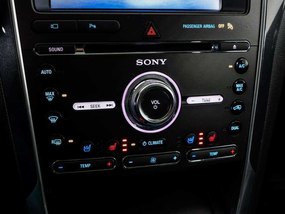 Ford Explorer б/у, 2017, Автоматическая. Фото: #16