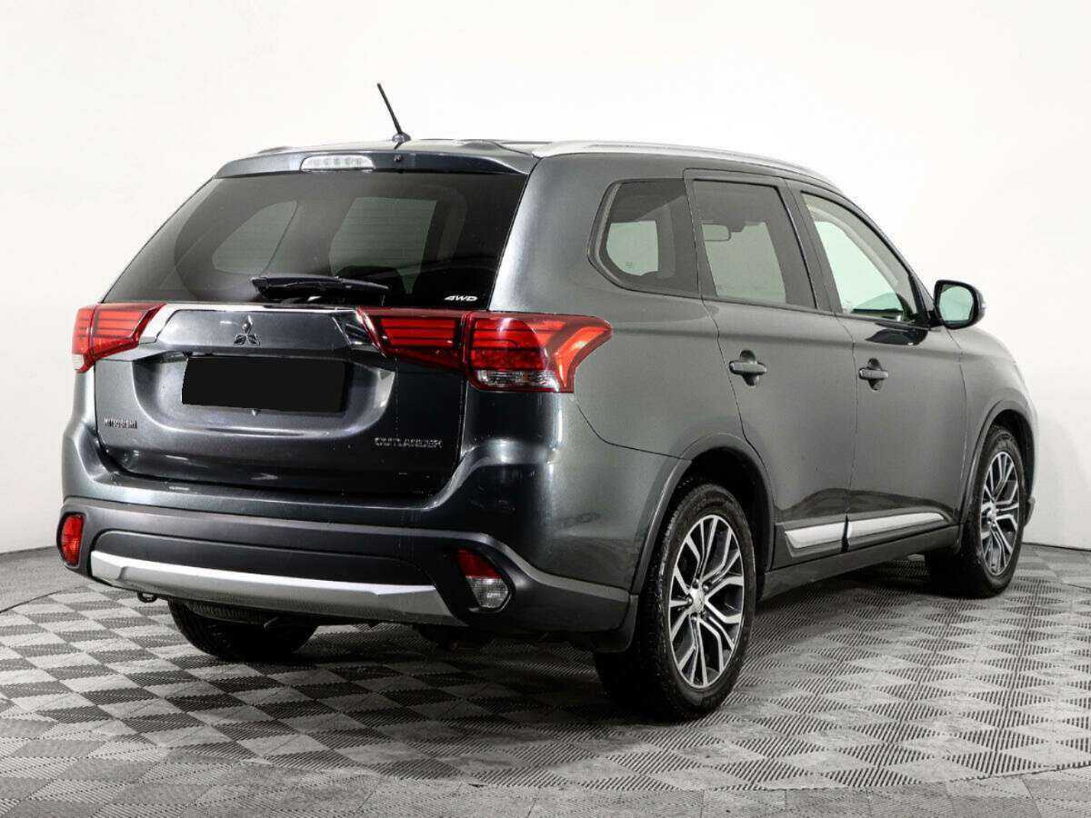 Mitsubishi Outlander б/у, 2016, Вариатор. Фото: #4
