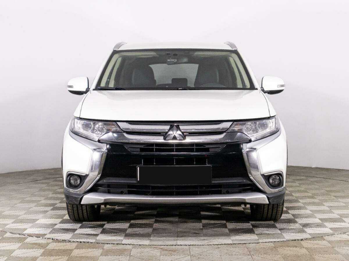 Mitsubishi Outlander б/у, 2017, Вариатор. Фото: #1