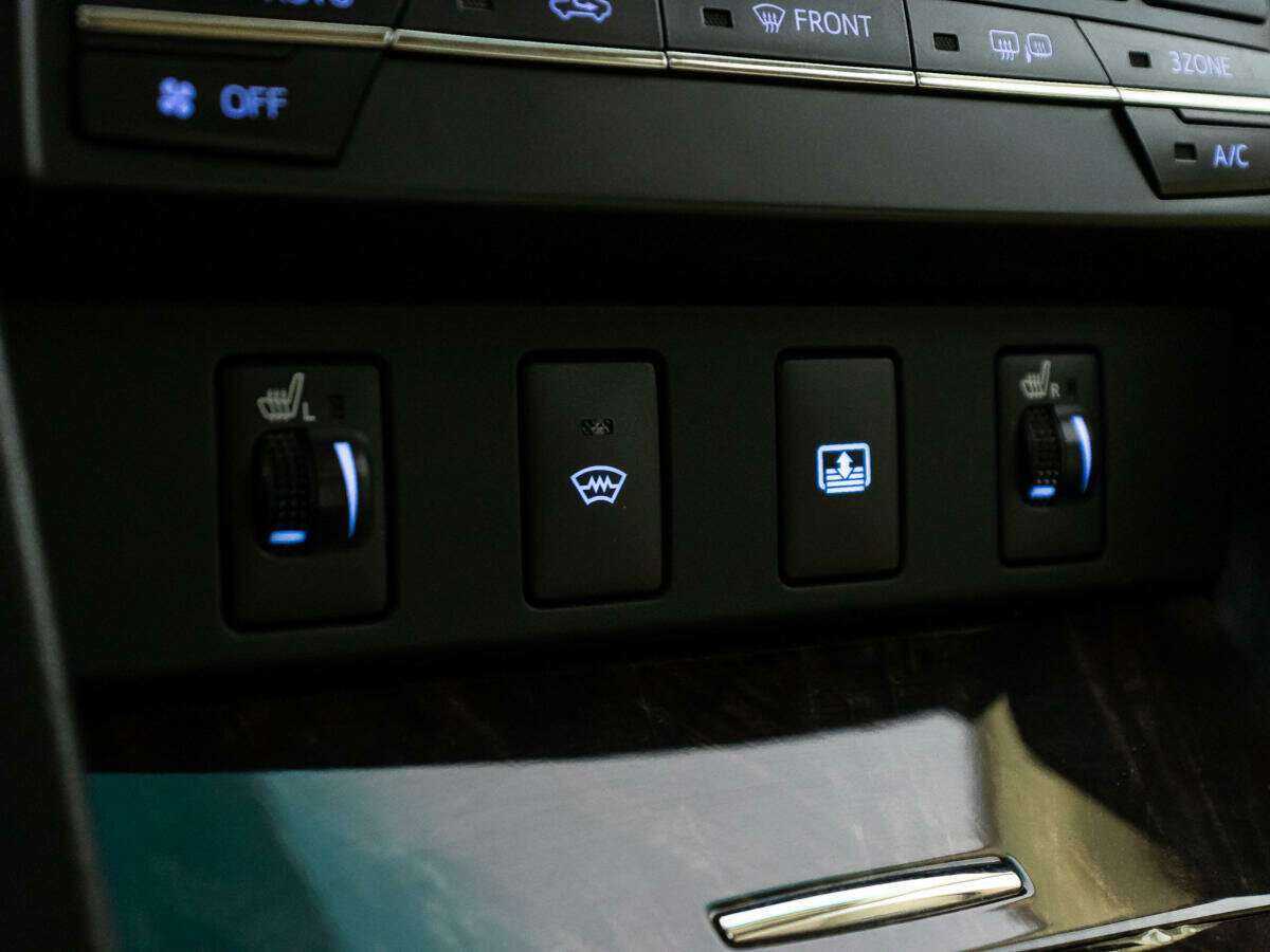 Toyota Camry б/у, 2017, Автоматическая. Фото: #19