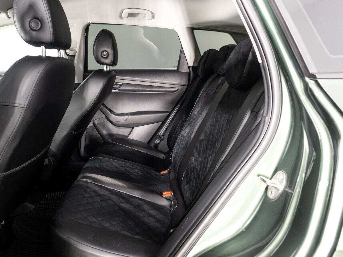 Skoda Karoq б/у, 2020, Автоматическая. Фото: #9