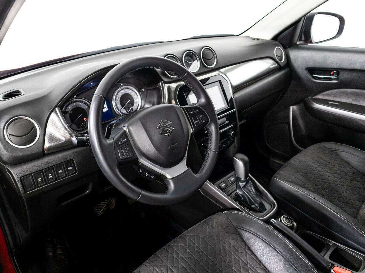 Suzuki Vitara б/у, 2021, Автоматическая. Фото: #9