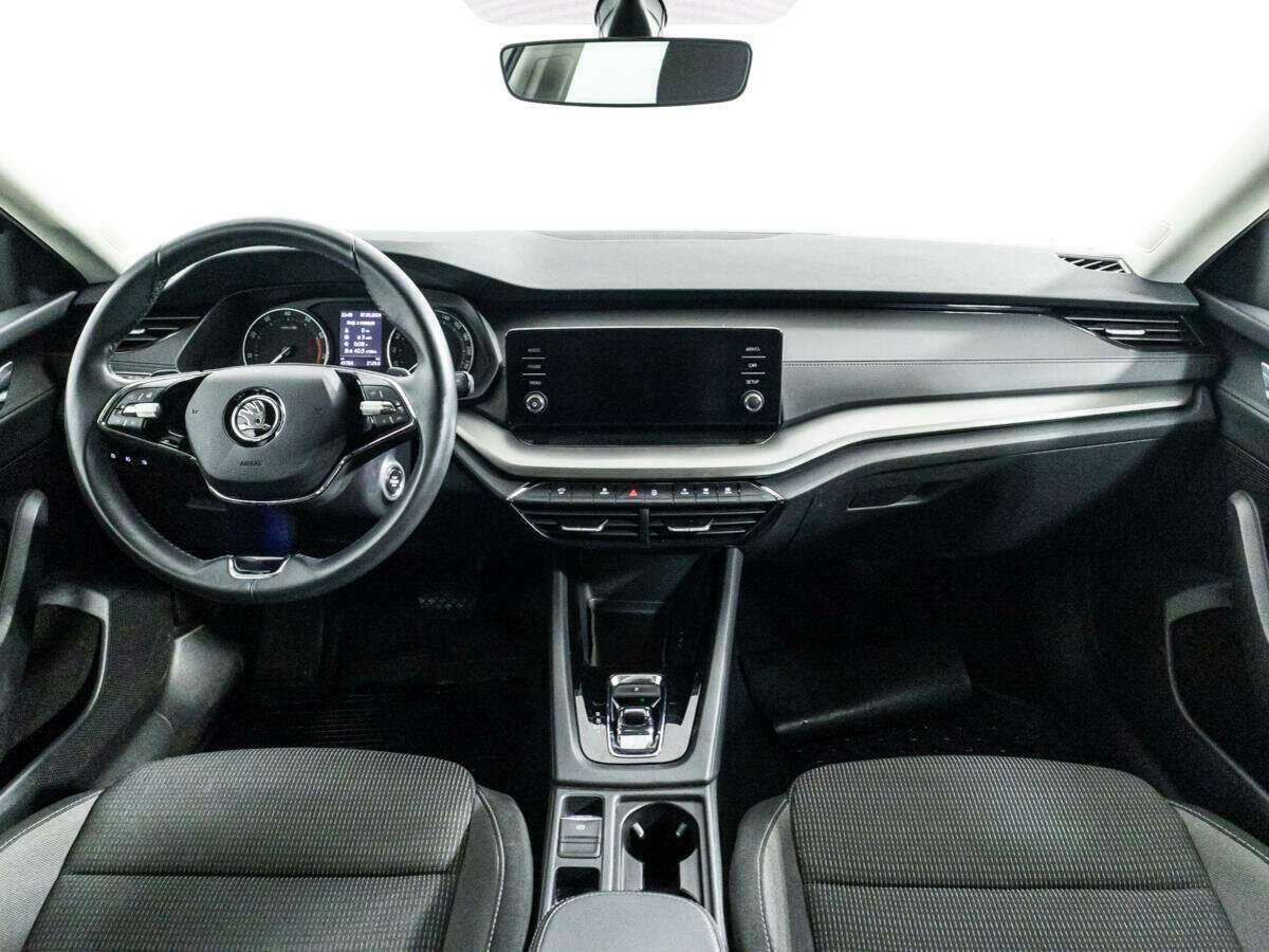 Skoda Octavia б/у, 2021, Роботизированная. Фото: #12