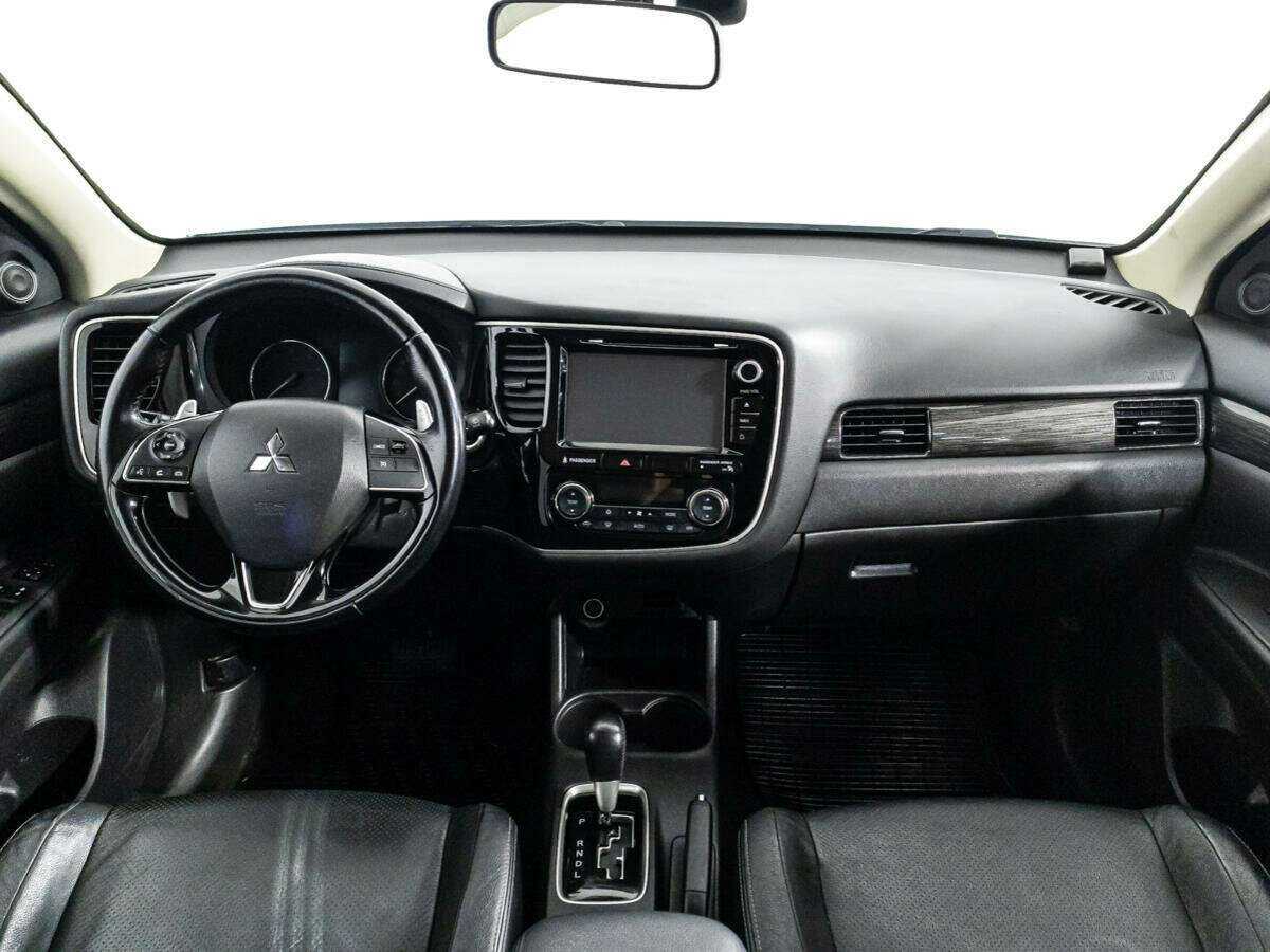 Mitsubishi Outlander б/у, 2015, Вариатор. Фото: #12