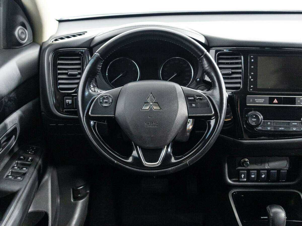 Mitsubishi Outlander б/у, 2019, Вариатор. Фото: #15