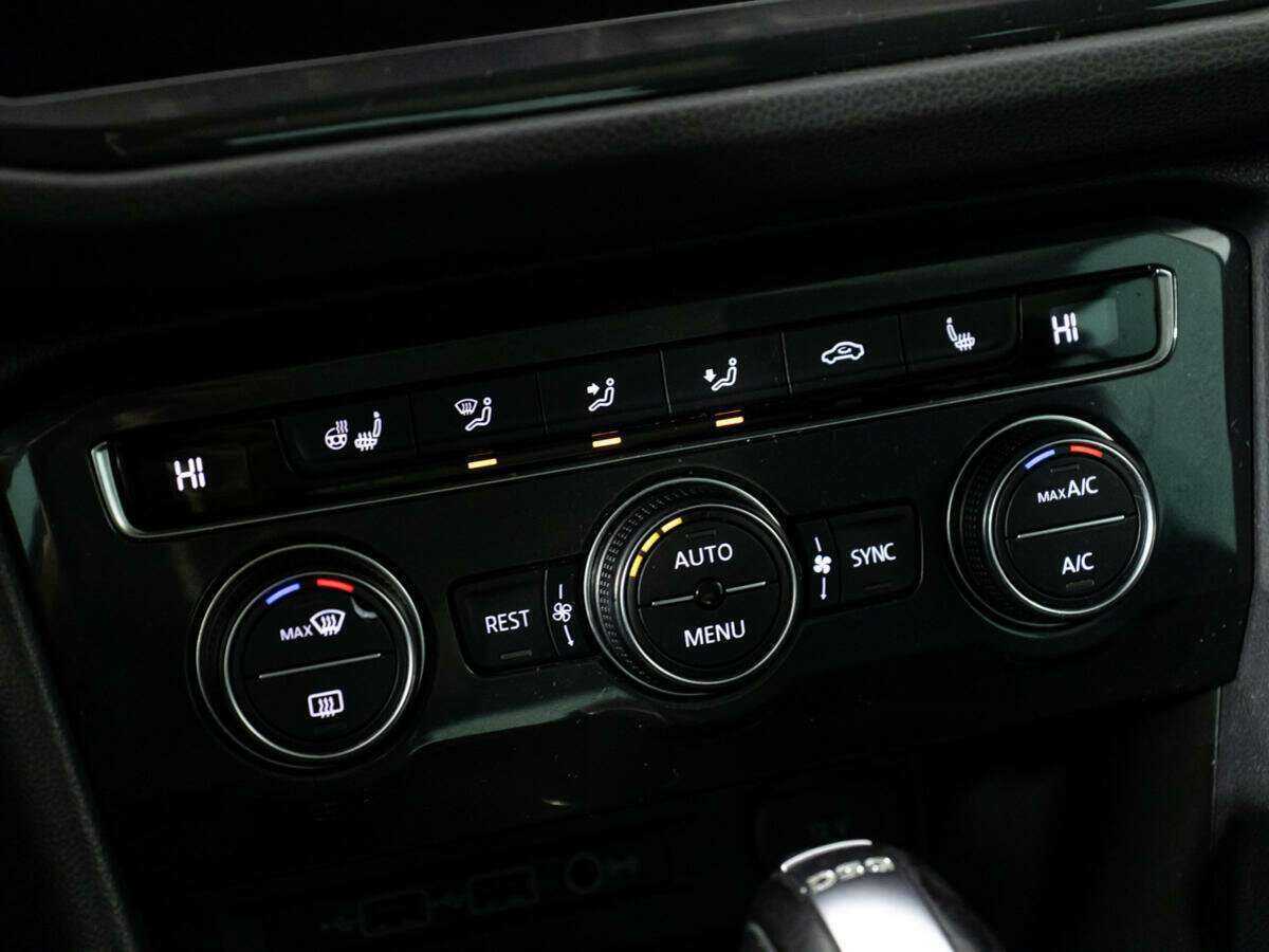 Volkswagen Tiguan б/у, 2019, Роботизированная. Фото: #16