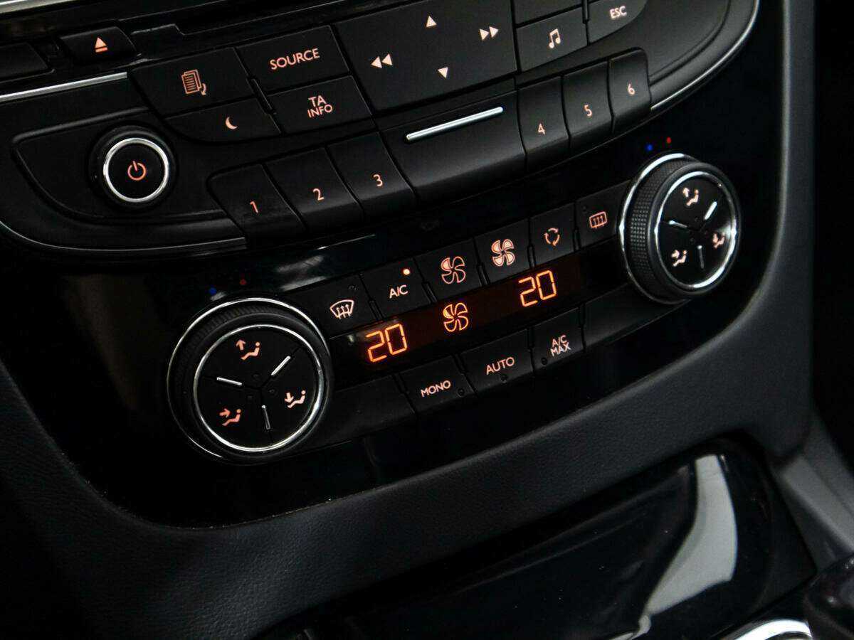 Peugeot 508 б/у, 2012, Автоматическая. Фото: #16