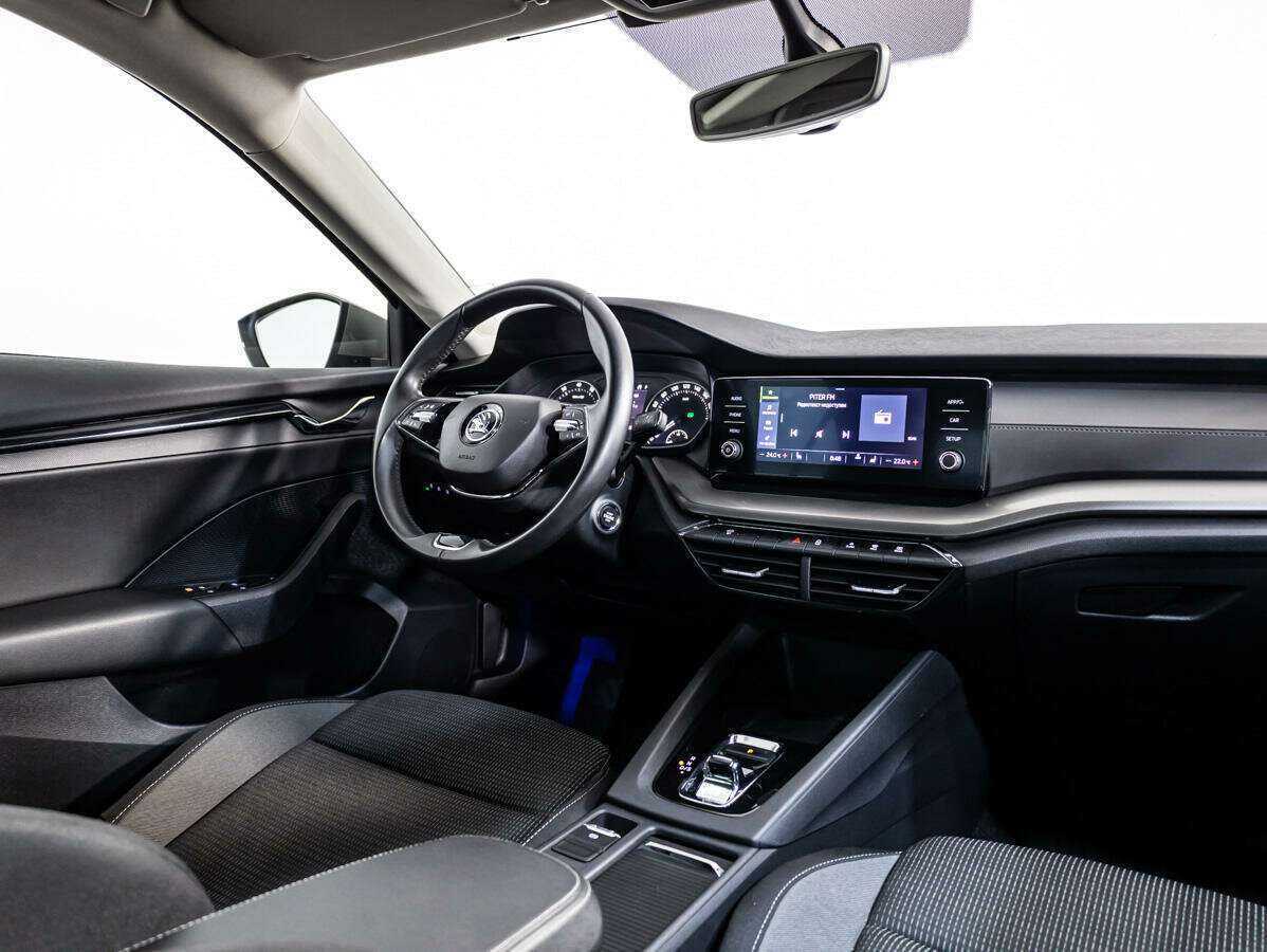 Skoda Octavia б/у, 2020, Роботизированная. Фото: #7