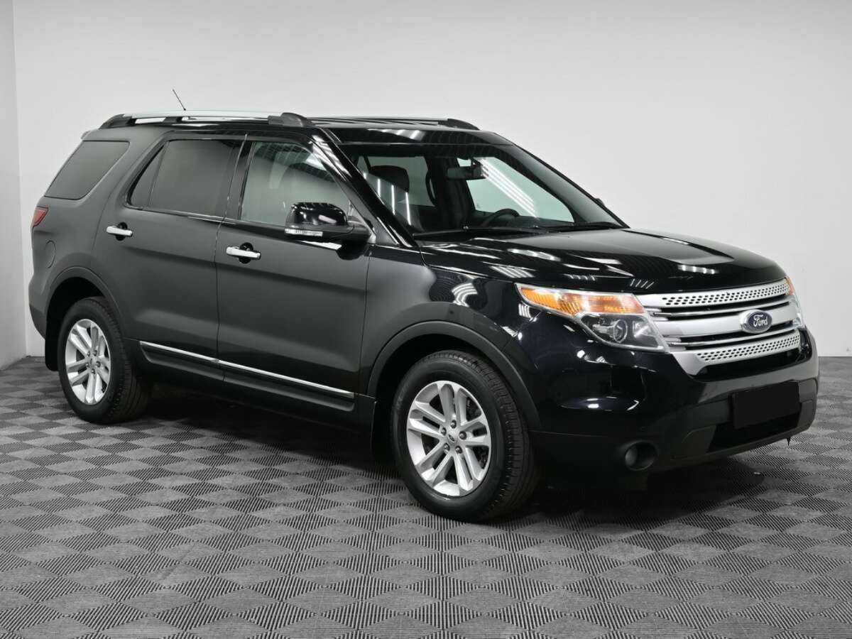 Ford Explorer б/у, 2014, Автоматическая. Фото: #2