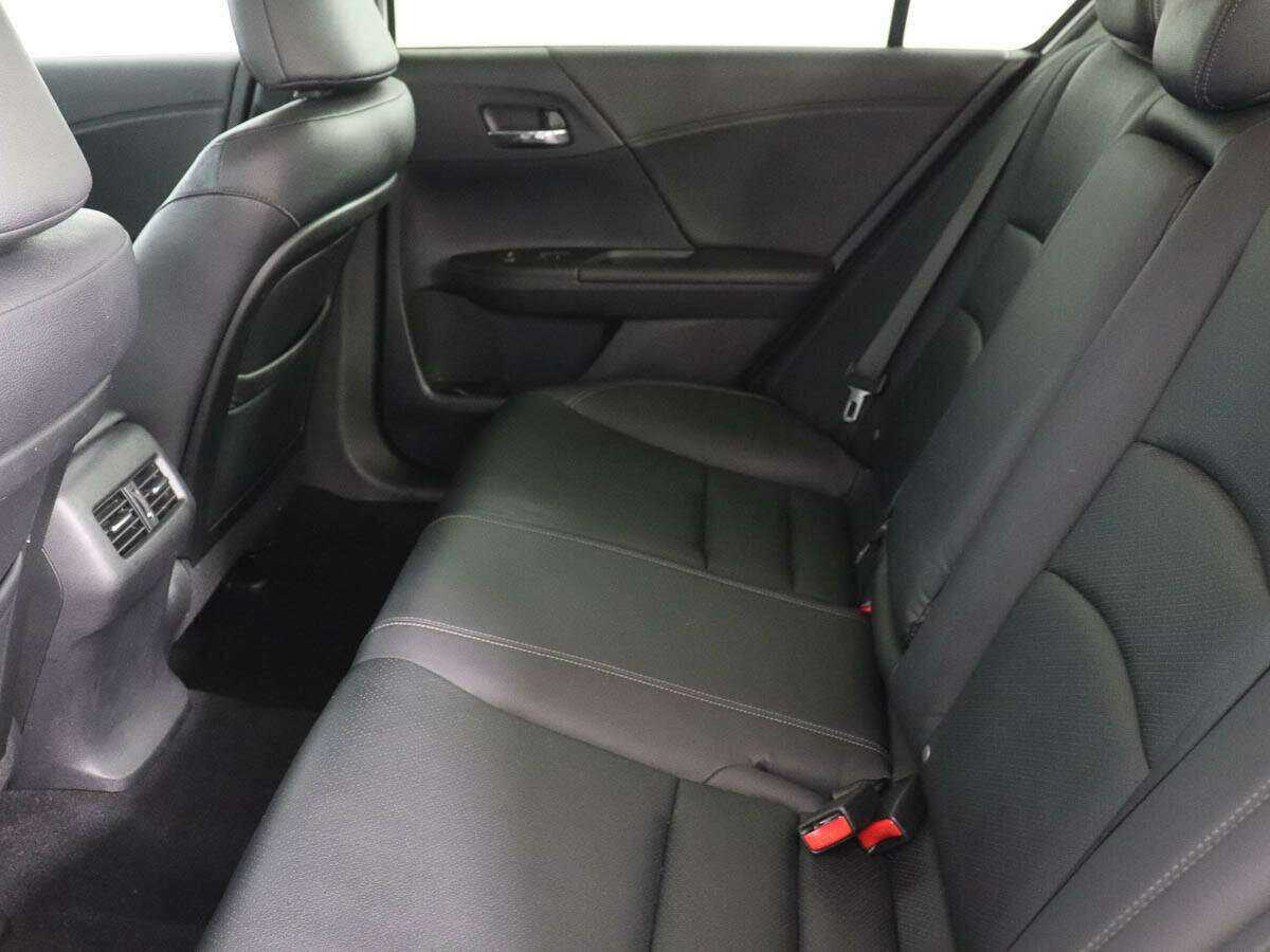 Honda Accord б/у, 2013, Автоматическая. Фото: #8