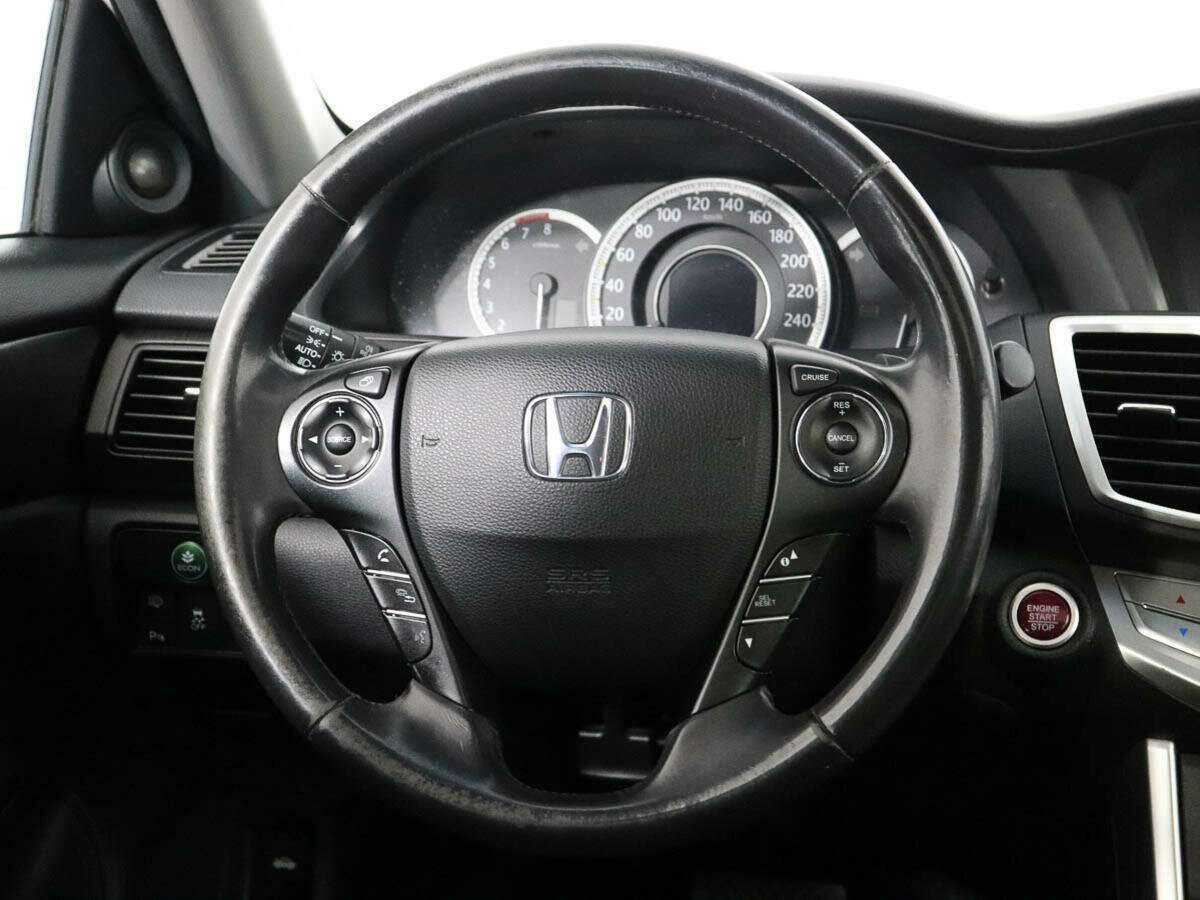 Honda Accord б/у, 2013, Автоматическая. Фото: #12