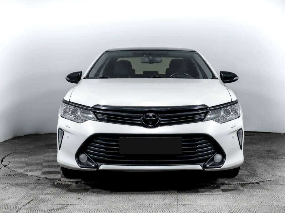 Тойота Камри б/у, 2015, Автоматическая. Фото: #1