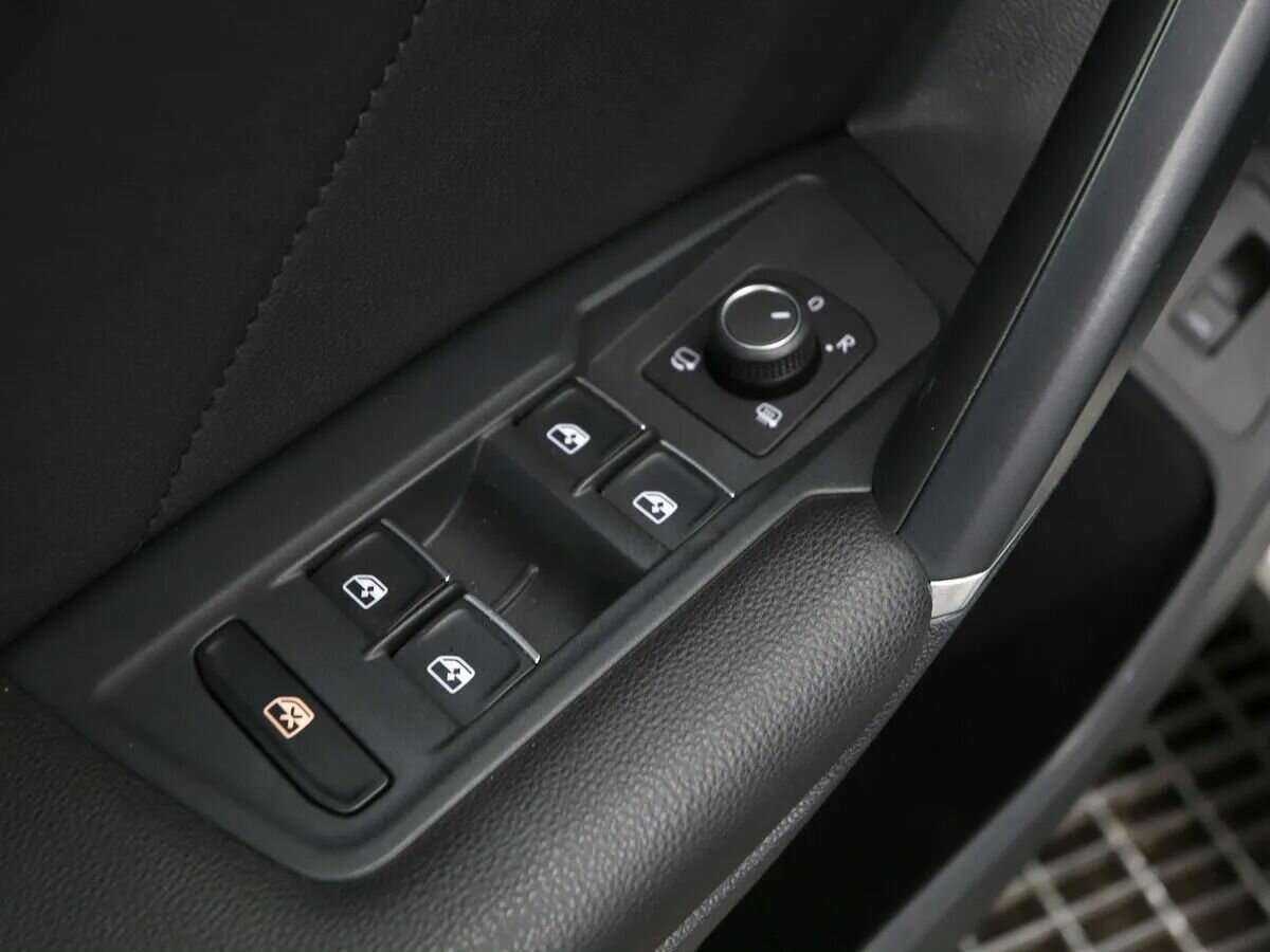 Volkswagen Tiguan б/у, 2018, Роботизированная. Фото: #7