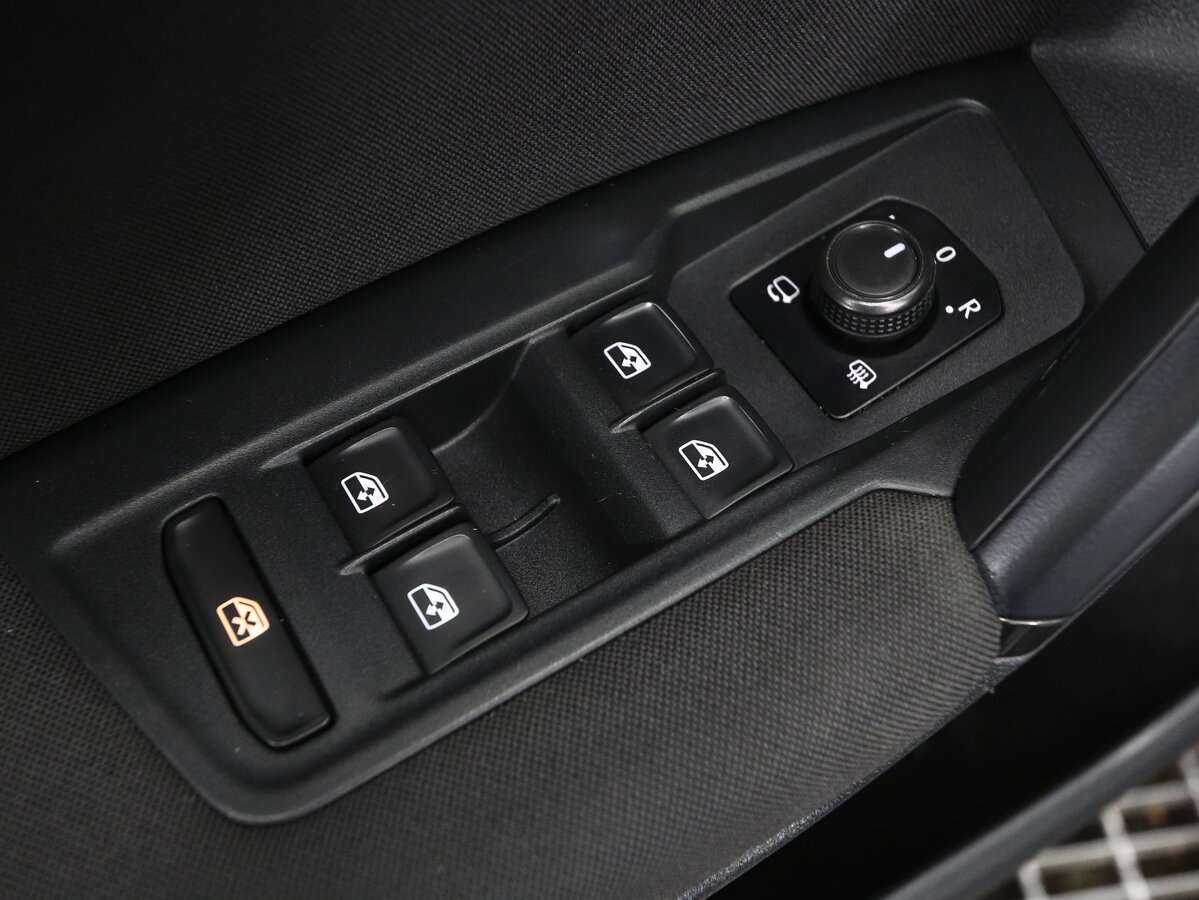 Volkswagen Tiguan б/у, 2019, Роботизированная. Фото: #5