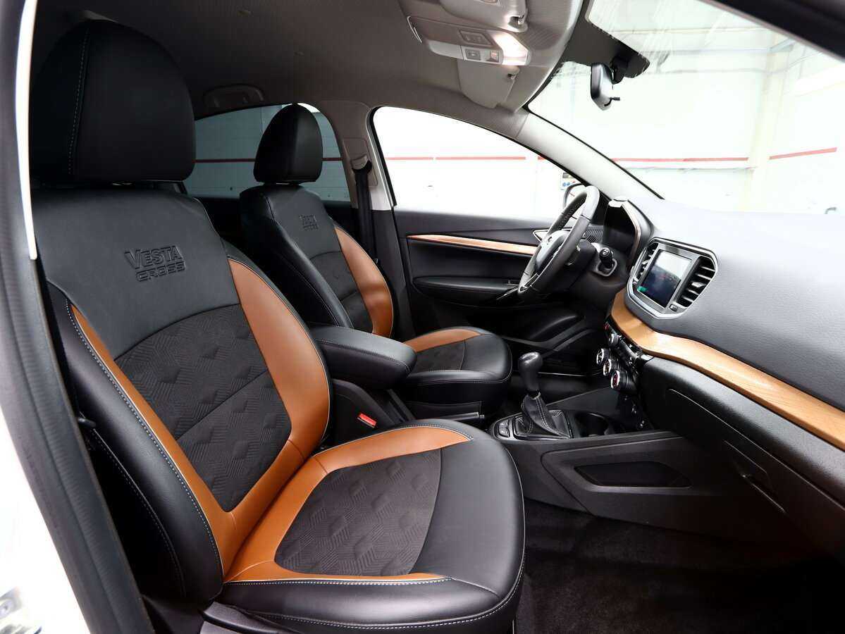 Лада (ВАЗ) Веста б/у, 2023, Механическая. Фото: #9