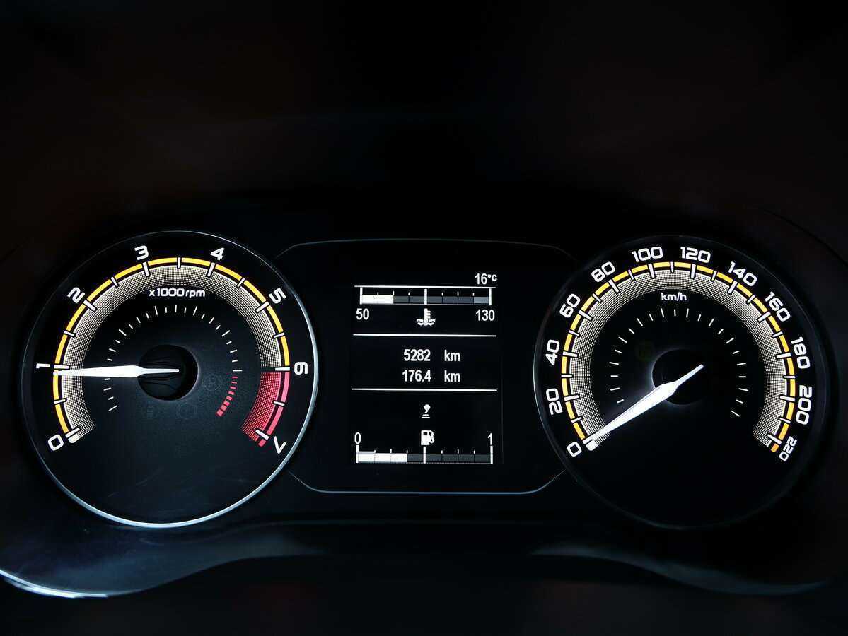 Лада (ВАЗ) Веста б/у, 2023, Механическая. Фото: #11