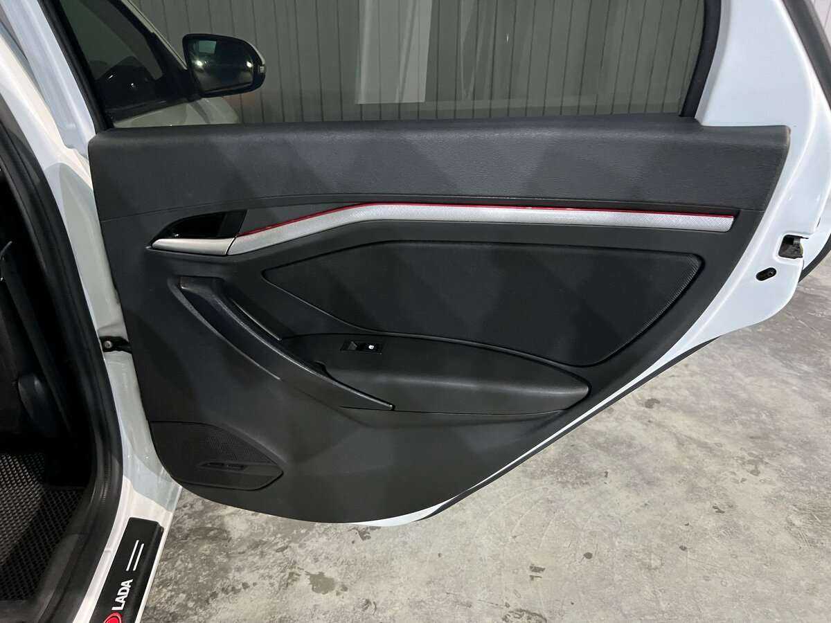 Лада (ВАЗ) Веста б/у, 2020, Механическая. Фото: #18