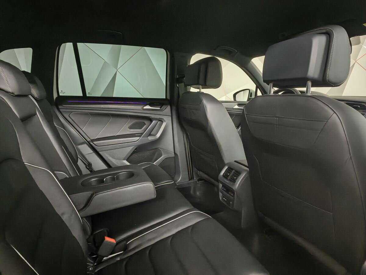 Volkswagen Tiguan б/у, 2021, Роботизированная. Фото: #11